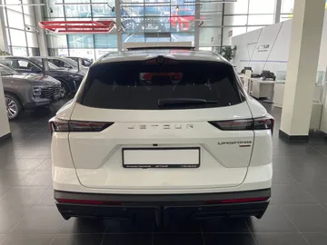 Купить Jetour Dashing Белый 1.5 DCT (147 л.с.) от 2289900 ₽. в Краснодаре