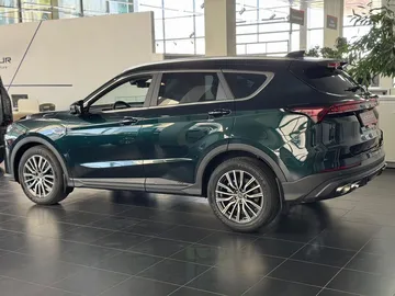 Купить Jetour X70 Plus Зелёный 1.6T DCT (190 л.с.) от 2779900 ₽. в Краснодаре